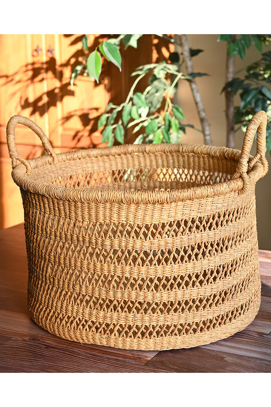 Natural Grass Lace Weave Floor Basket with Handles