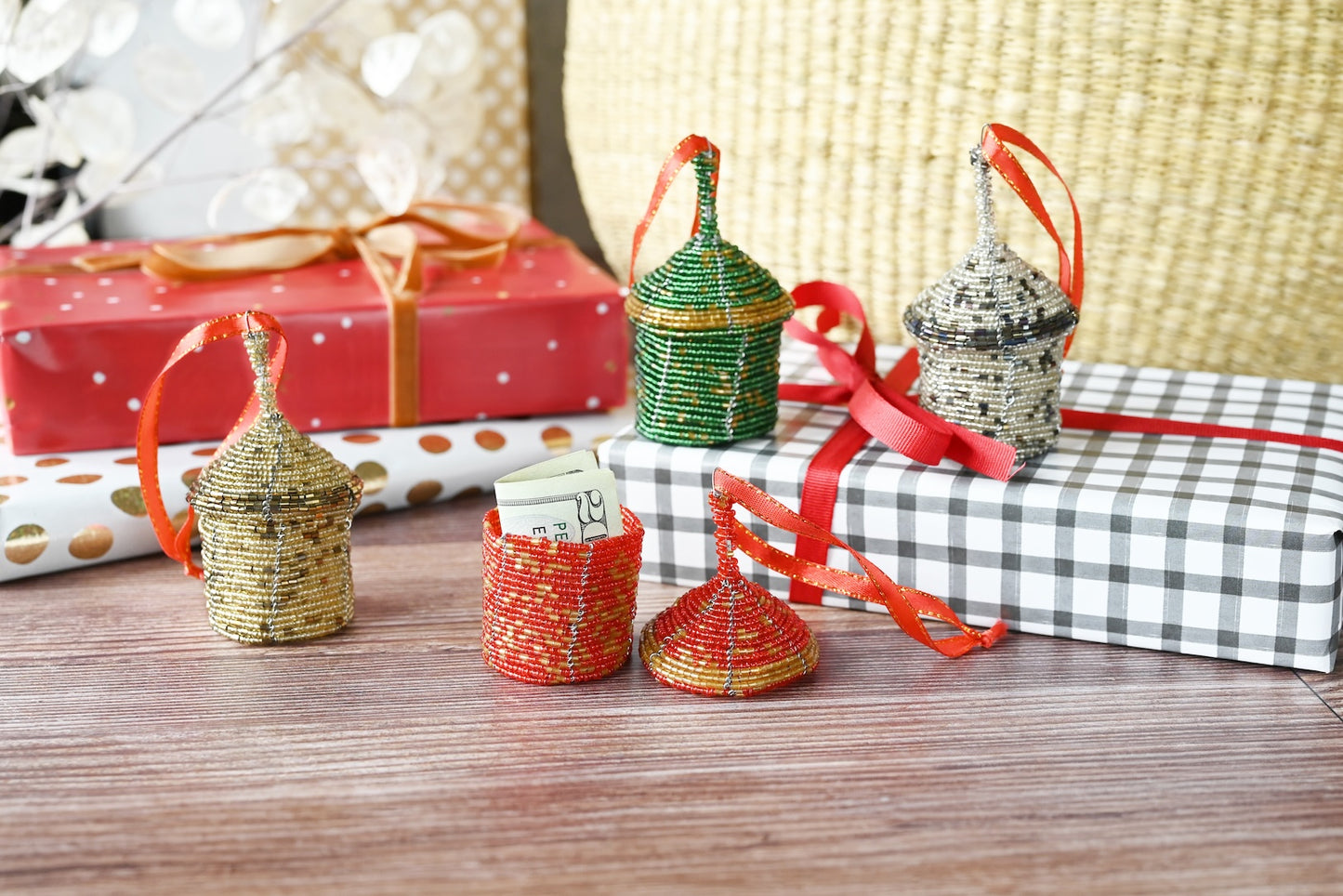 Beaded Holiday Hut Gift Box Ornament [Choose from 4 Colors]