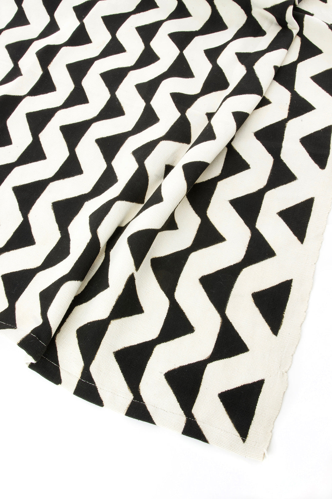 Triangle Stripes Organic Cotton Mud Cloth Throw Default Title